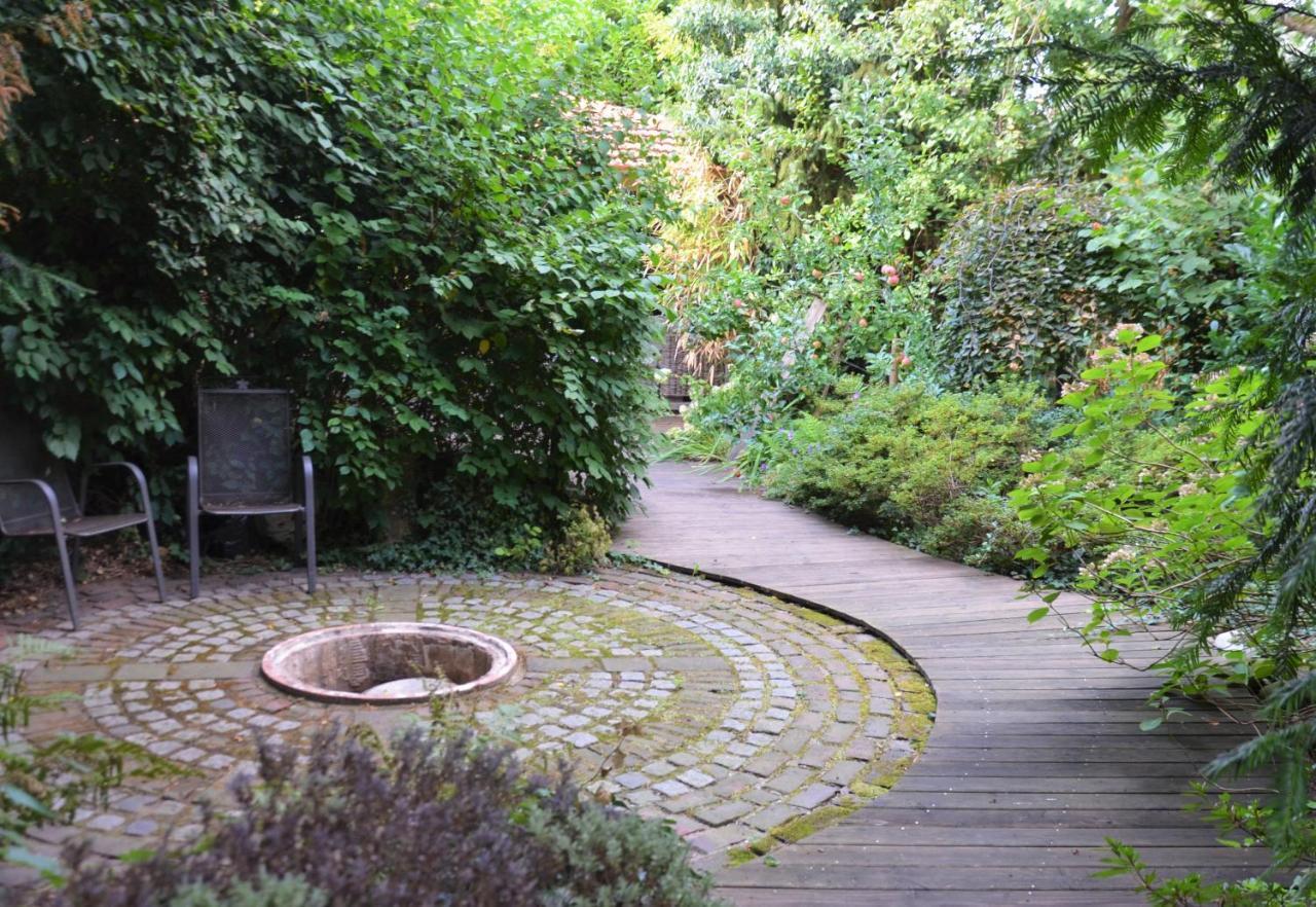 Gaestezimmer Mit Garten In Fischeln 크레펠트 외부 사진